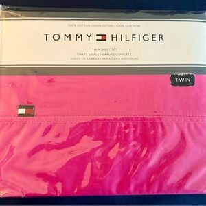 Tommy Hilfiger Bright Pink Twin Sheet Set